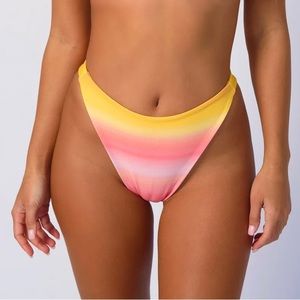 Skatie Kelly Bottom Sunrise Medium